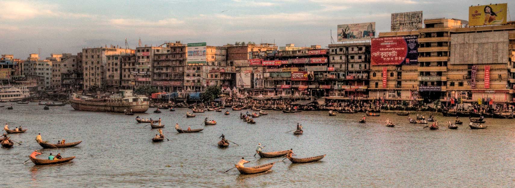 Sadarghat, one of the main ports of Dhaka