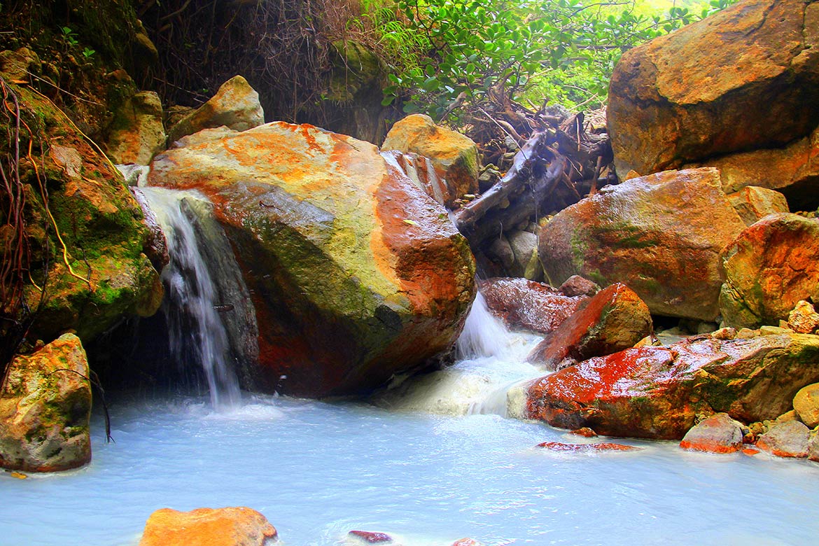 Geothermal Pools and Waterfalls, Dominica