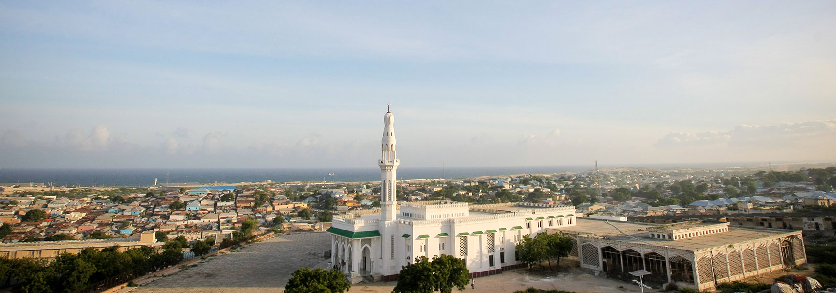 Mosque opposite the parliament building in Mogadishu